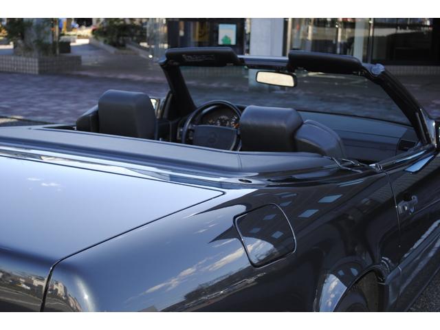 Mercedes Benz SL500 1991 May  - Thumbnail 33