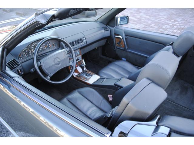 Mercedes Benz SL500 1991 May  - Thumbnail 42