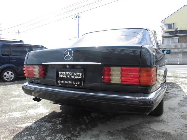 Mercedes Benz S-Class 1990 - Thumbnail 4