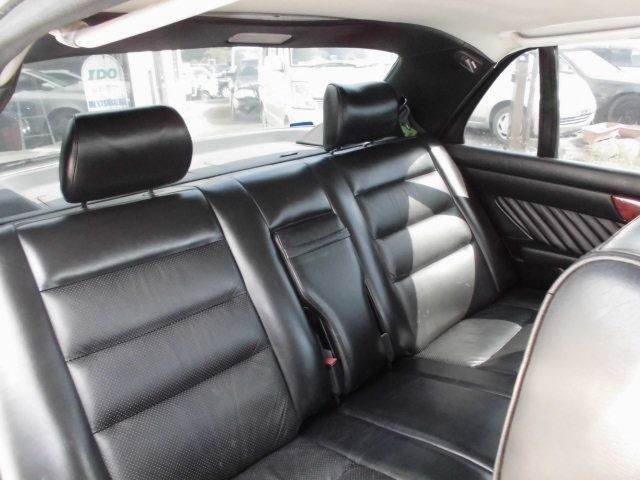 Mercedes Benz S-Class 1990 - Thumbnail 12