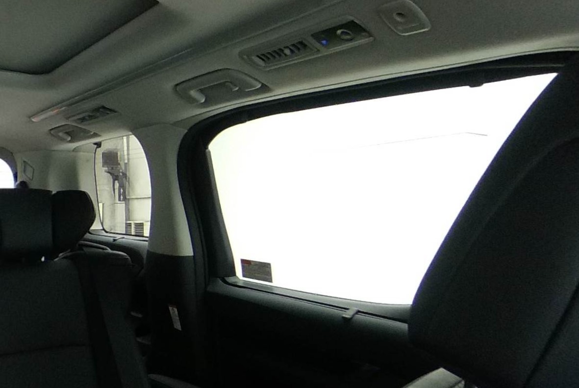 Toyota Alphard  2022 - Thumbnail 6