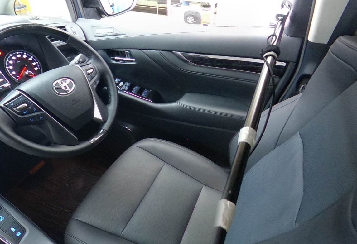 Toyota Alphard  2022 - Thumbnail 11