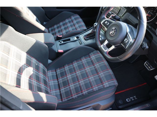 Volkswagen Golf 2013 - Main View