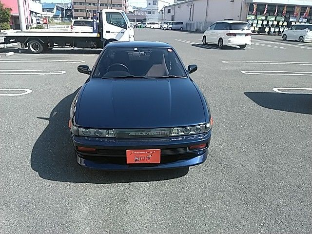Nissan Silvia November 1988 - Thumbnail 3