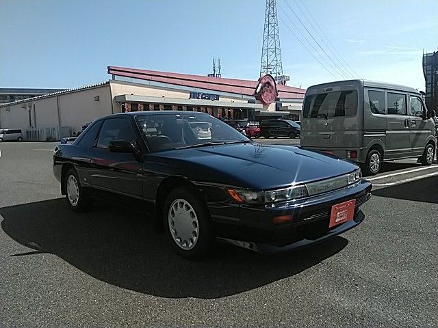 Nissan Silvia November 1988 - Thumbnail 4