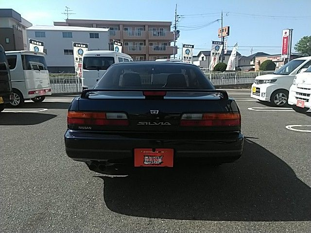 Nissan Silvia November 1988 - Thumbnail 6