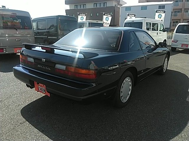 Nissan Silvia November 1988 - Thumbnail 8