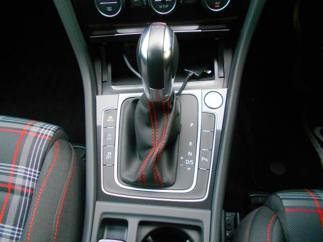 Volkswagen Golf 2014 - Thumbnail 26