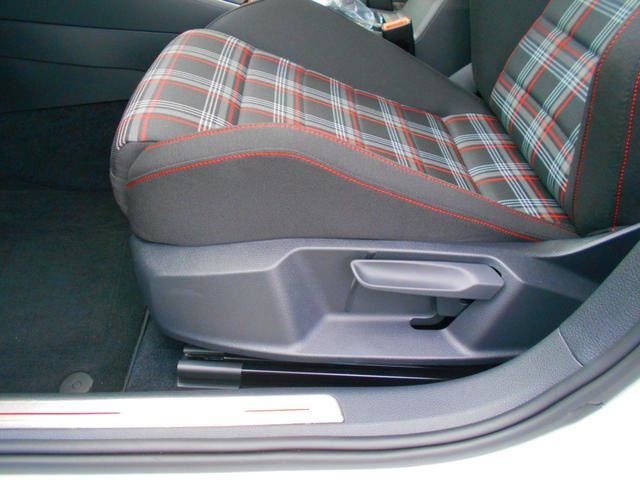 Volkswagen Golf 2014 - Thumbnail 38