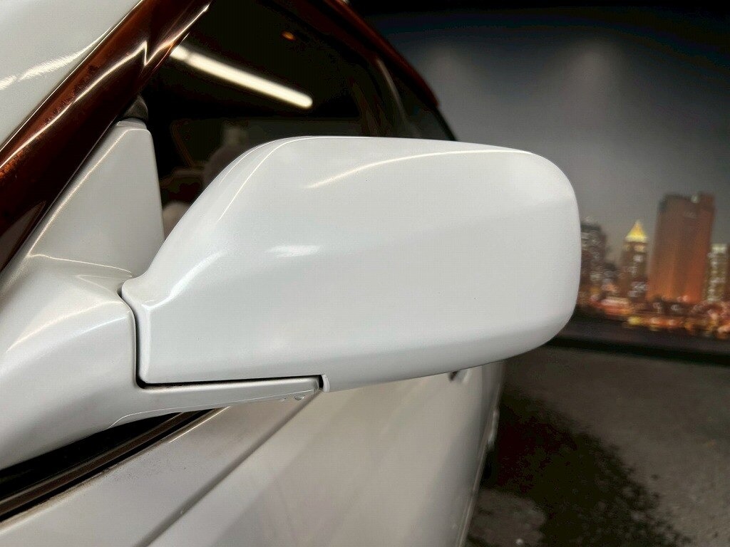 nissan Gloria May 1996 - Thumbnail 18