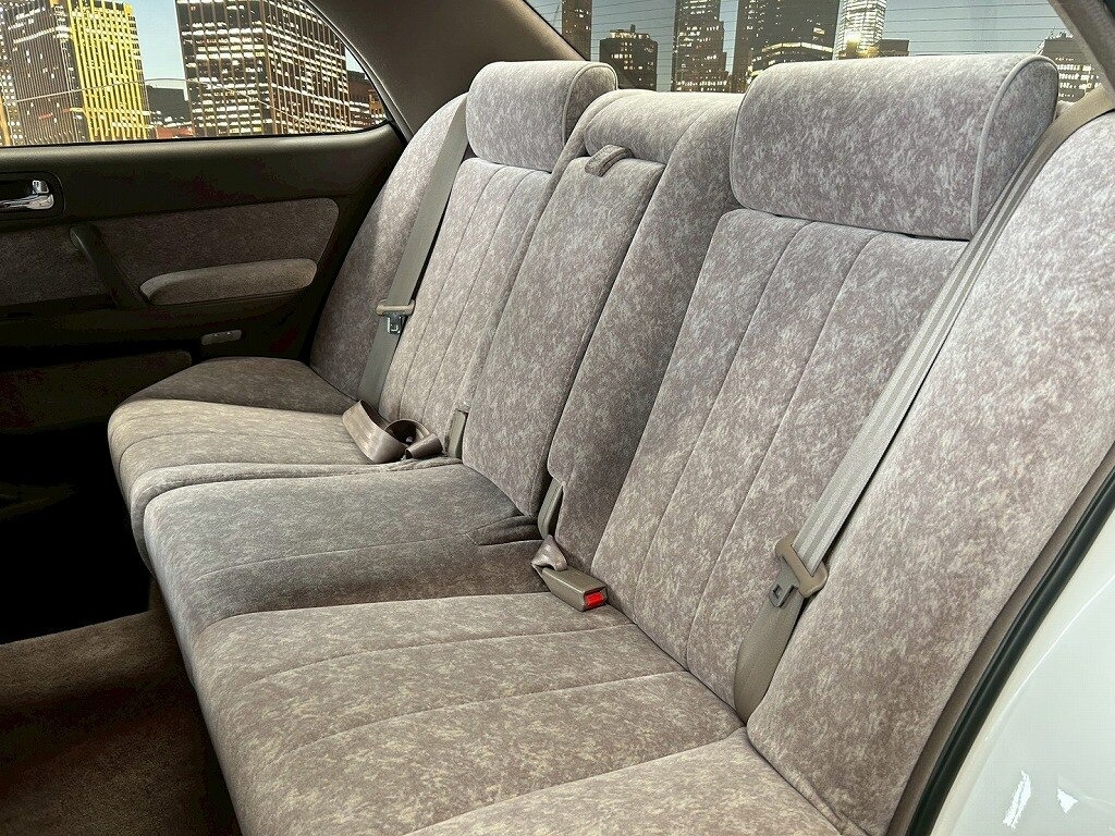 nissan Gloria May 1996 - Thumbnail 45