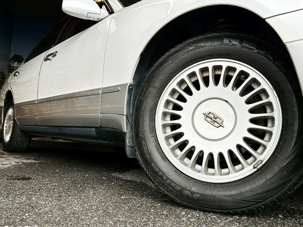 nissan Gloria May 1996 - Thumbnail 56