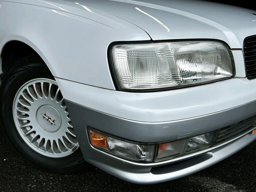 nissan Gloria May 1996 - Thumbnail 8