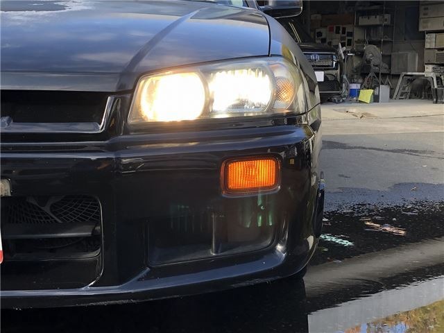 nissan  Skyline  April 1999 - Thumbnail 12