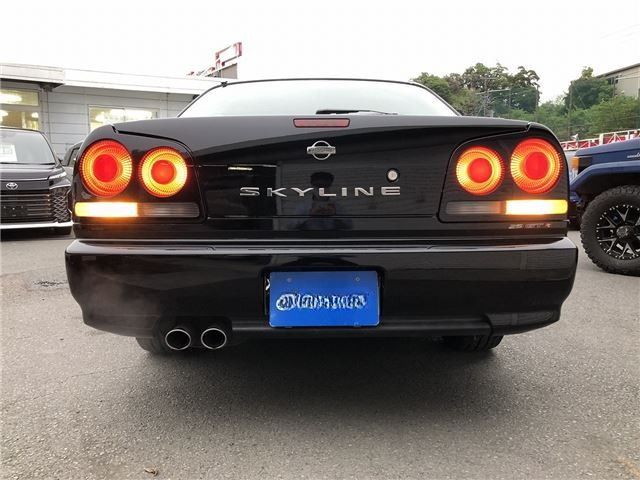 nissan  Skyline  April 1999 - Thumbnail 13