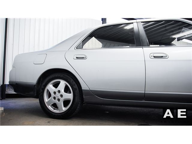 nissan  Skyline  September 1994 - Thumbnail 11
