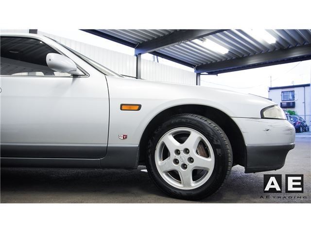 nissan  Skyline  September 1994 - Thumbnail 12