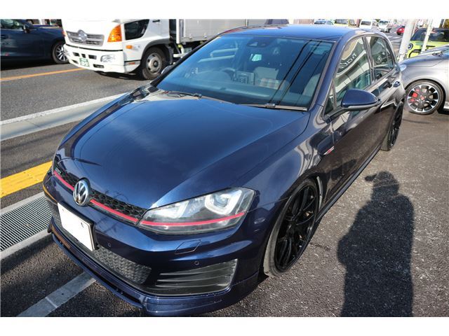 Volkswagen Volkswagen Golf MK7